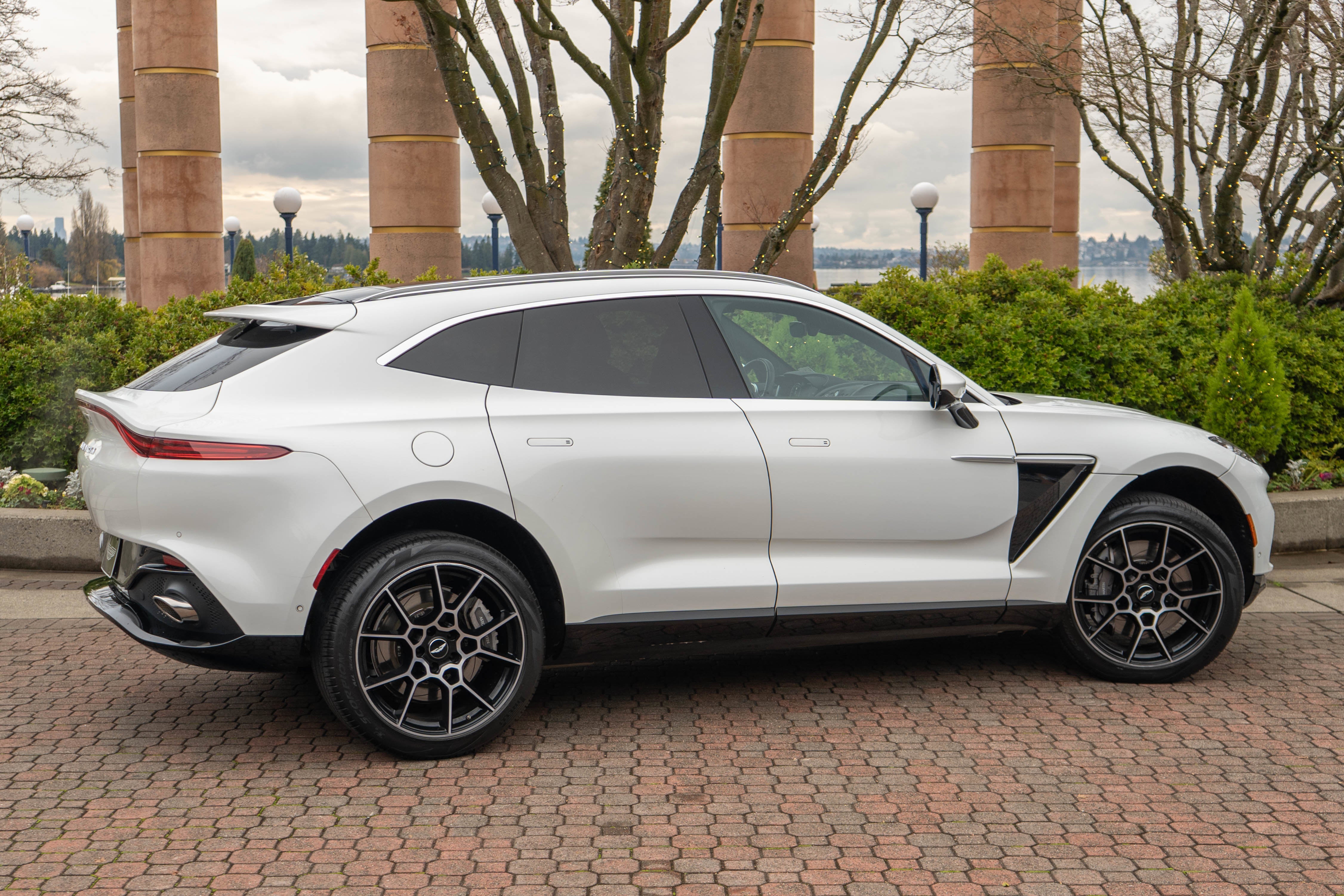 2021 Aston Martin DBX AWD