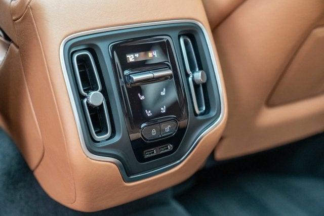 2021 Aston Martin DBX AWD