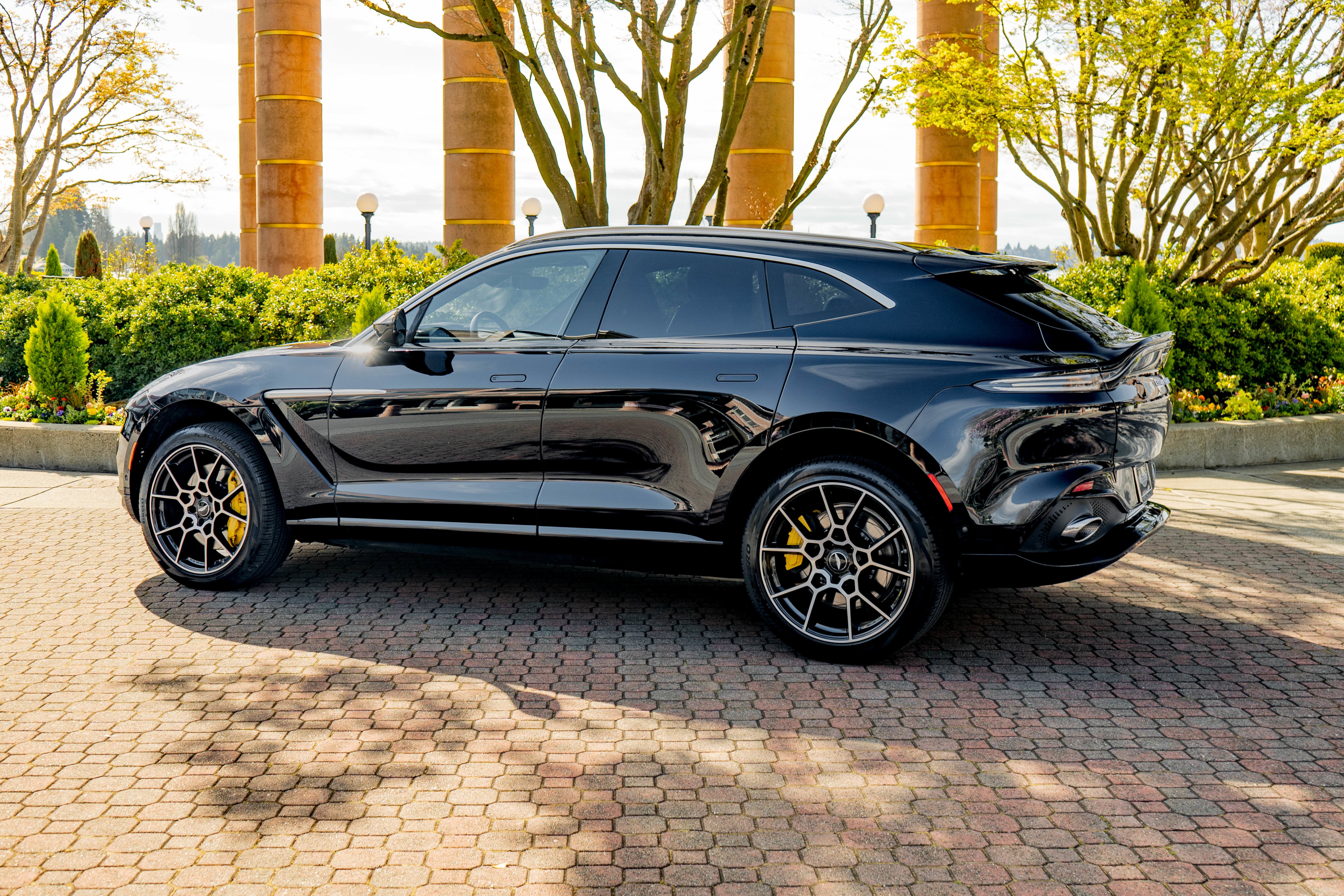 2021 Aston Martin DBX AWD