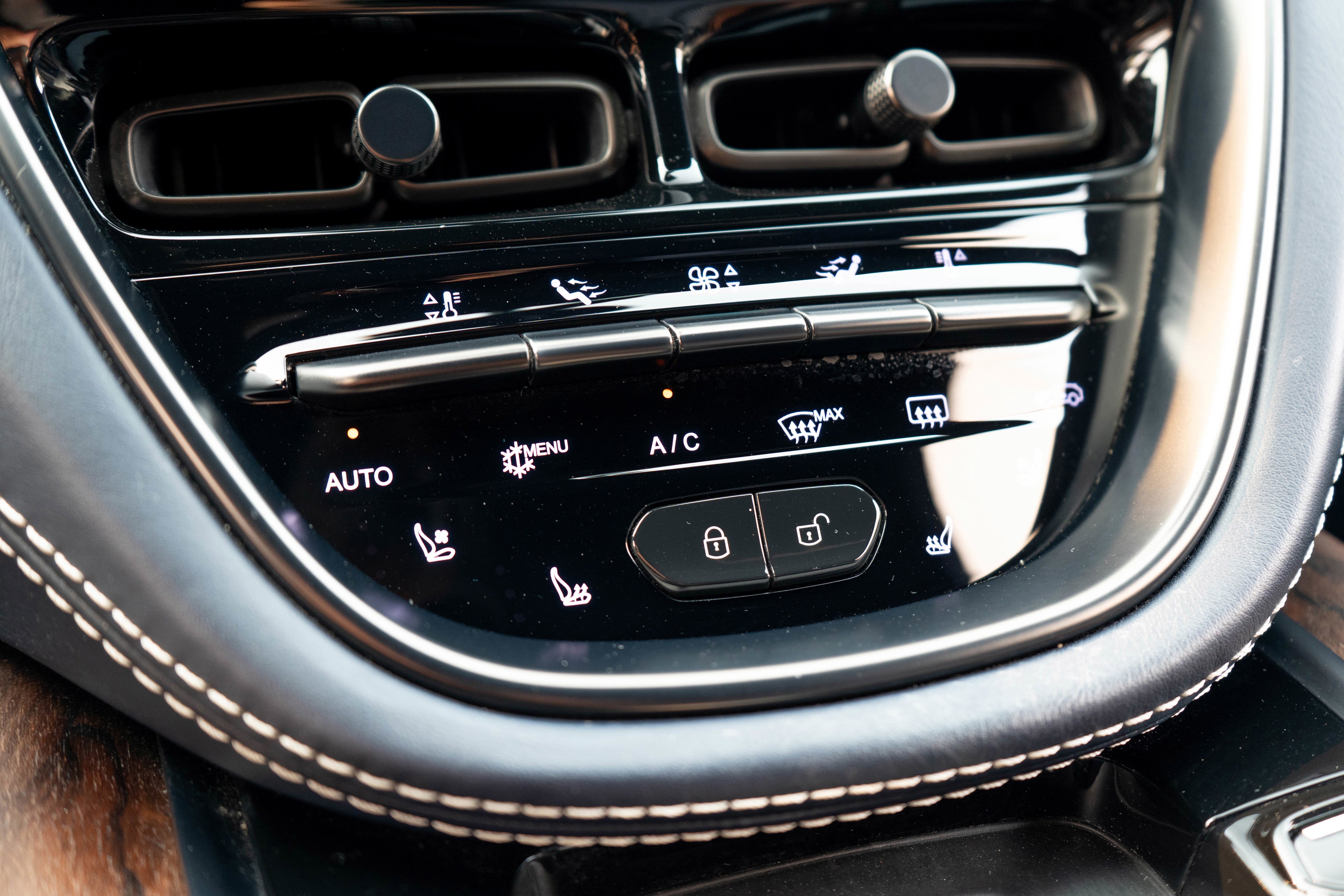 2021 Aston Martin DBX AWD