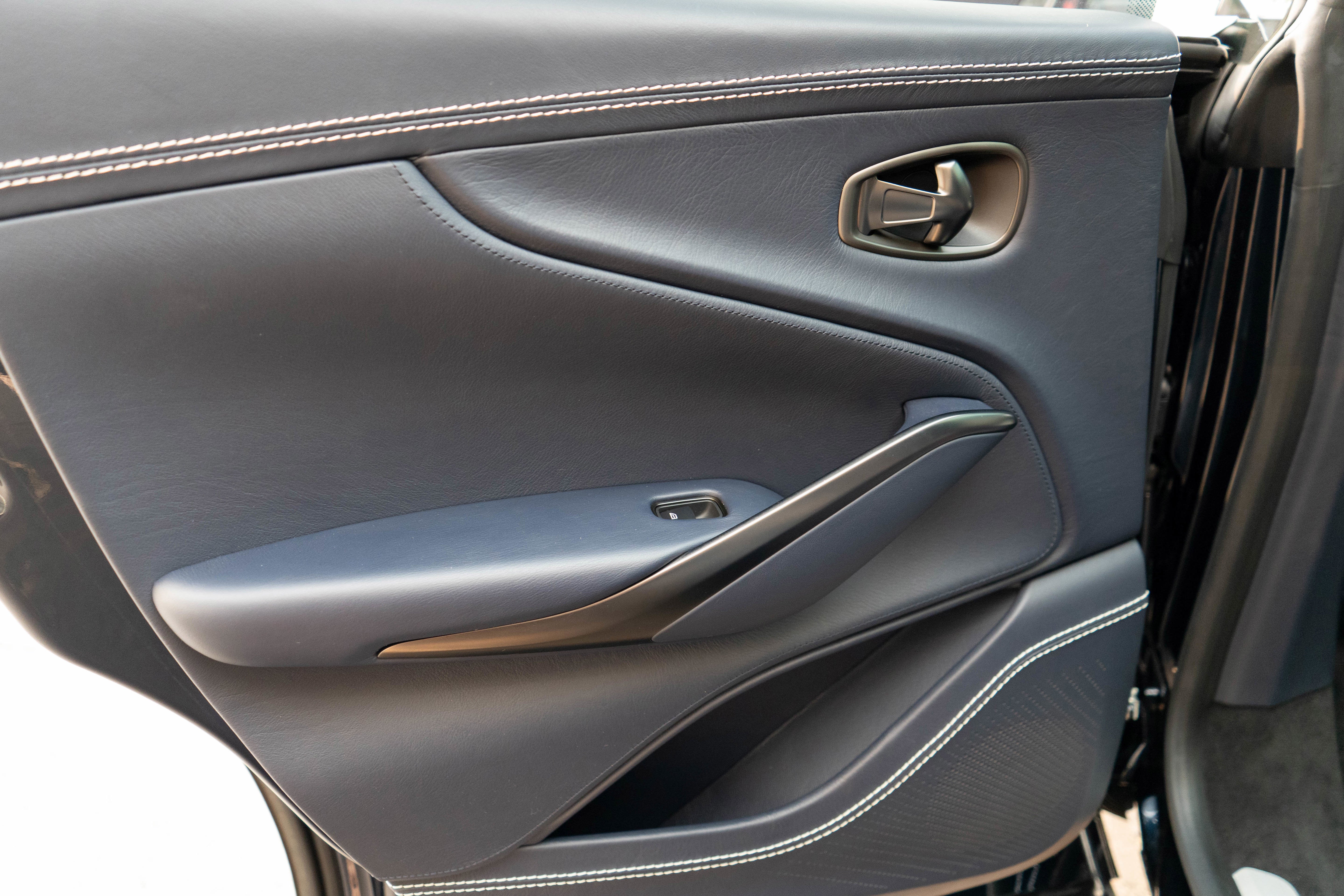 2021 Aston Martin DBX AWD