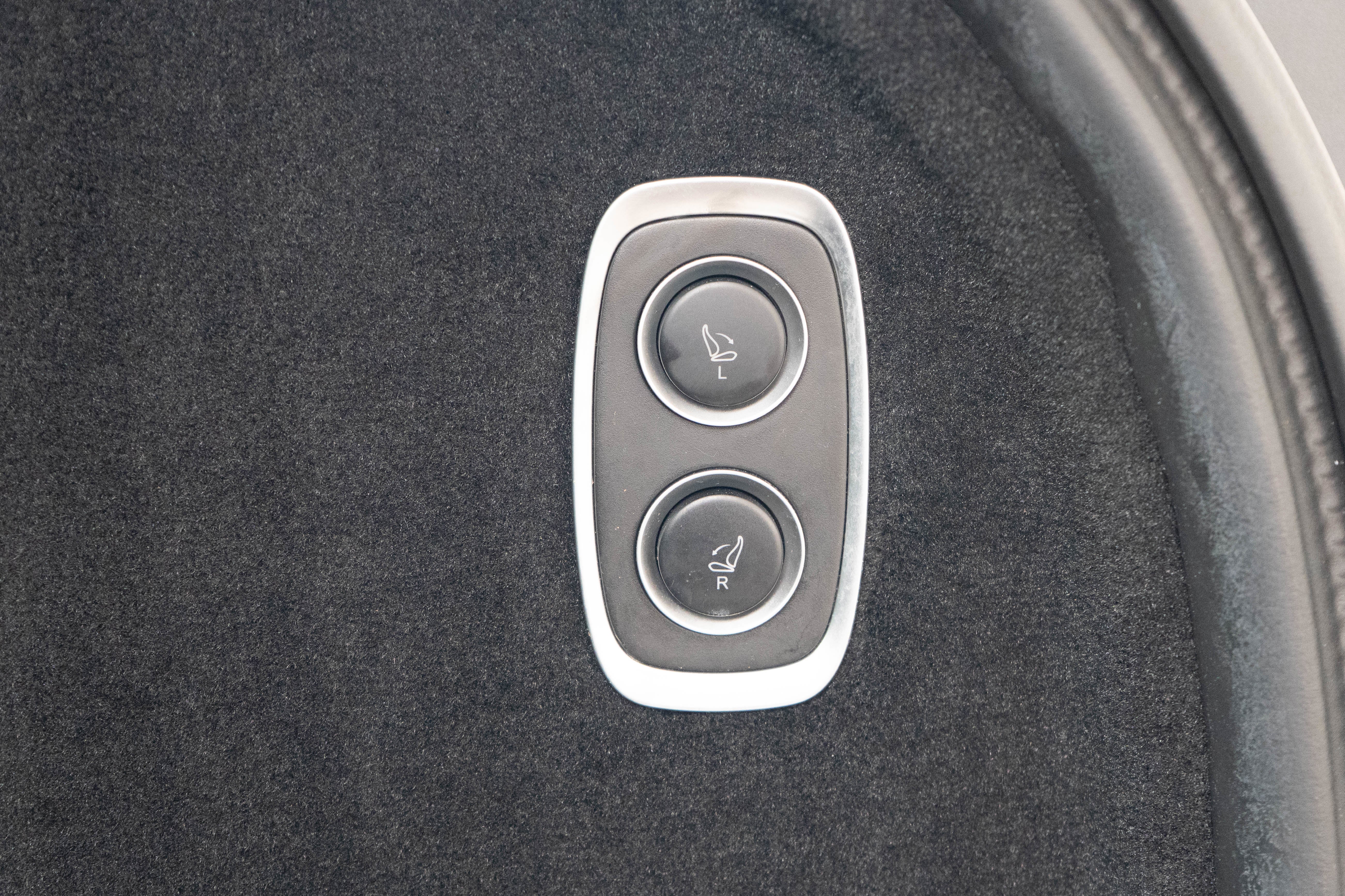 2021 Aston Martin DBX AWD