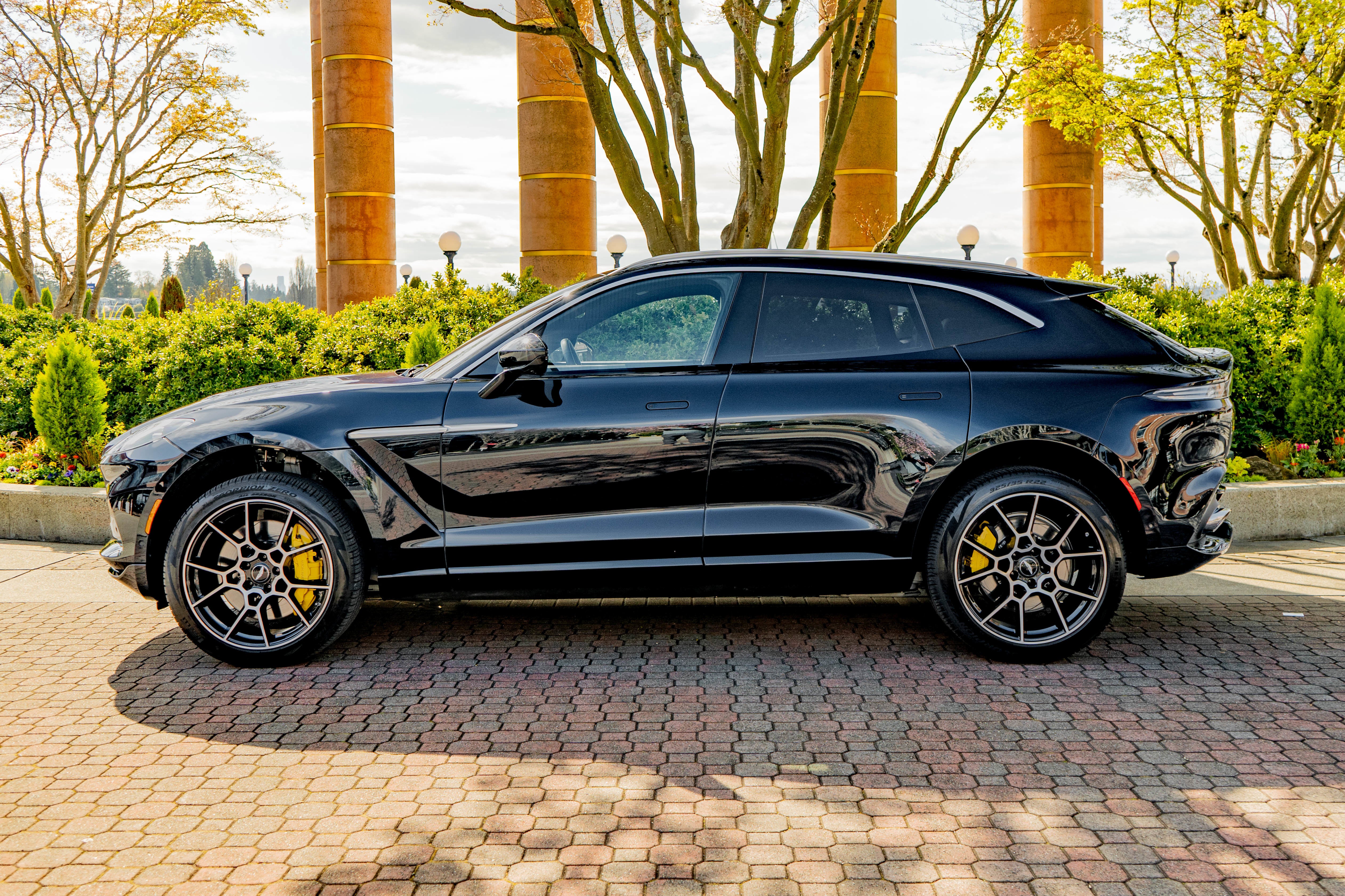 2021 Aston Martin DBX AWD