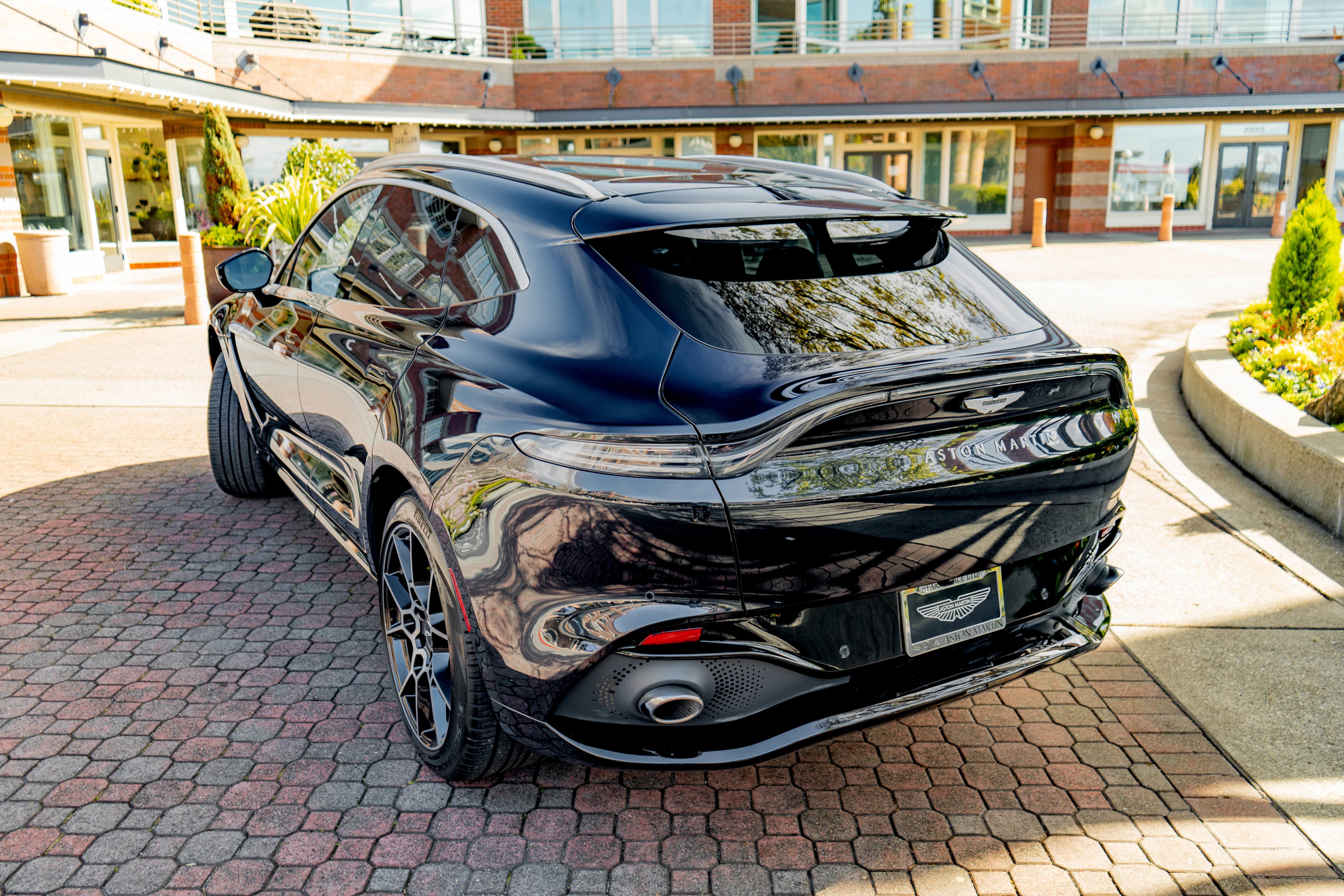 2021 Aston Martin DBX AWD