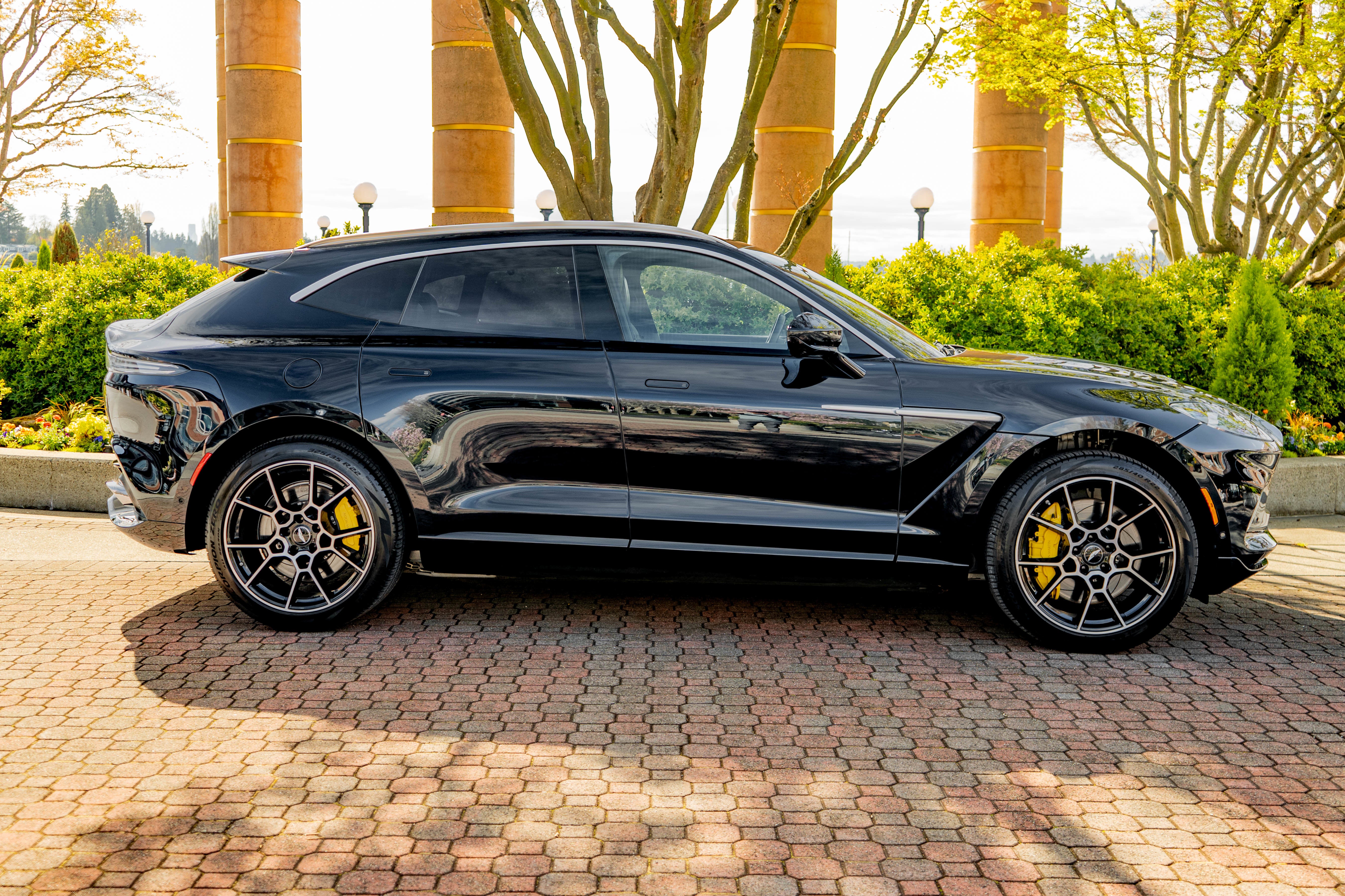 2021 Aston Martin DBX AWD