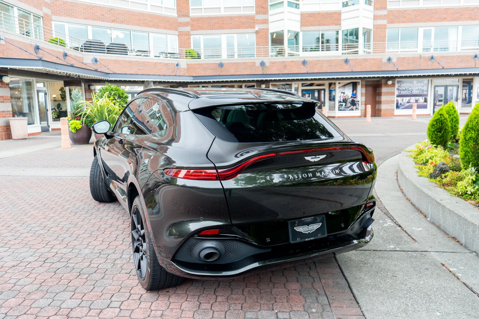 2023 Aston Martin DBX AWD