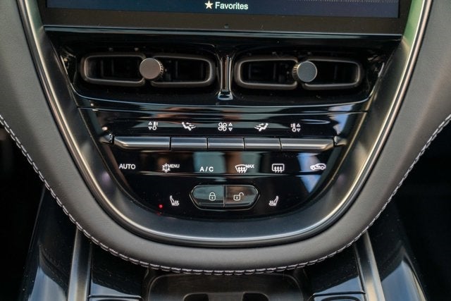 2022 Aston Martin DBX AWD