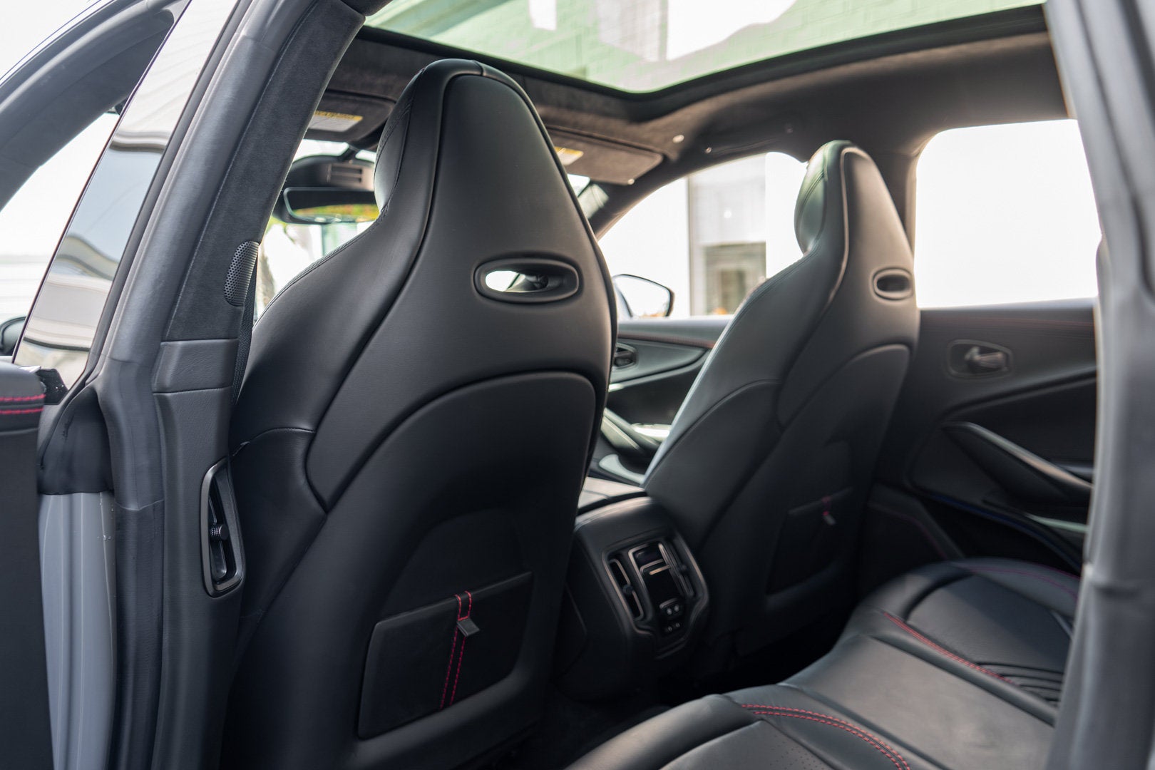 2022 Aston Martin DBX AWD
