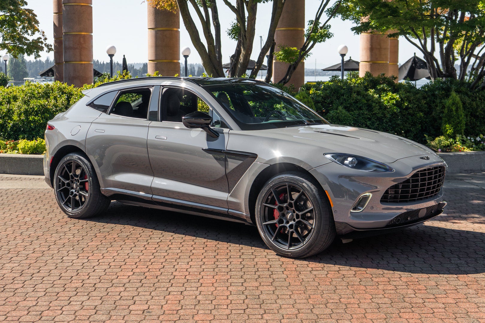2022 Aston Martin DBX AWD