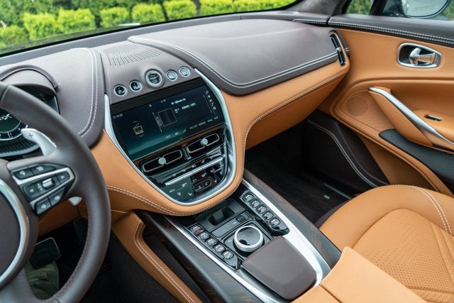 2022 Aston Martin DBX AWD