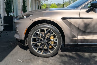 2022 Aston Martin DBX AWD