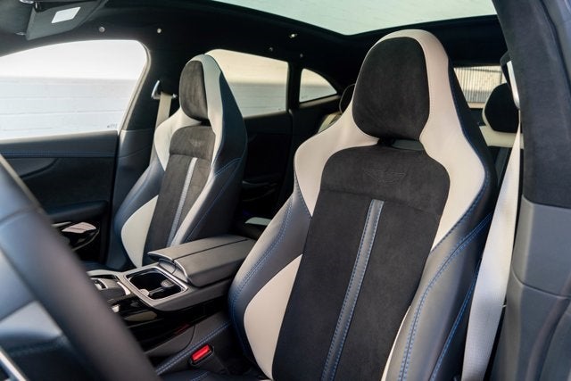 2023 Aston Martin DBX 707 707