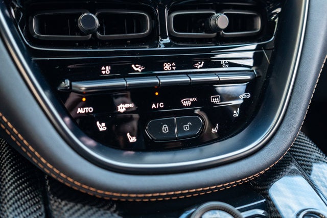 2023 Aston Martin DBX 707