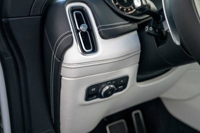 2023 Aston Martin DBX 707