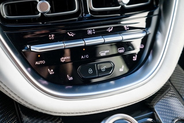 2023 Aston Martin DBX 707