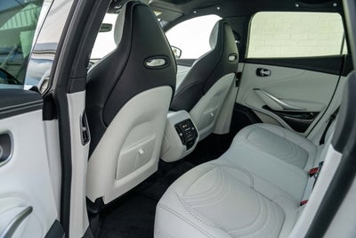 2023 Aston Martin DBX 707