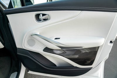 2023 Aston Martin DBX 707