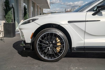 2023 Aston Martin DBX 707