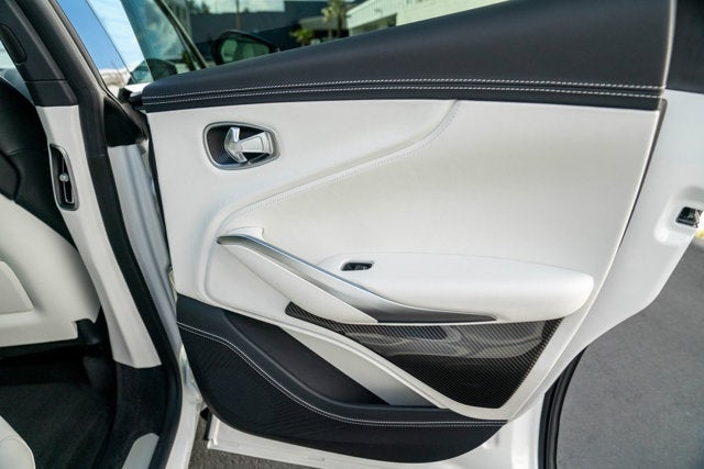 2023 Aston Martin DBX 707