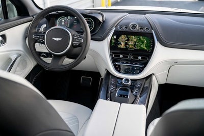 2023 Aston Martin DBX 707