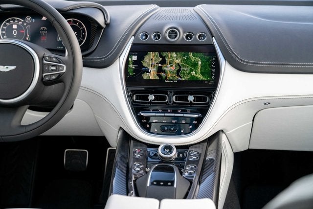 2023 Aston Martin DBX 707