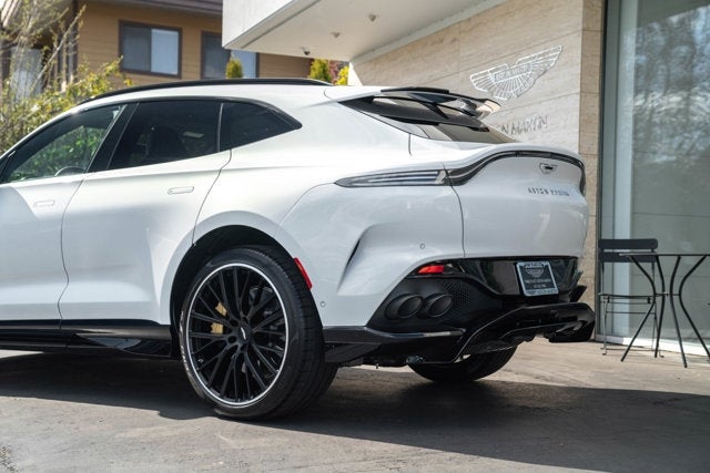 2023 Aston Martin DBX 707