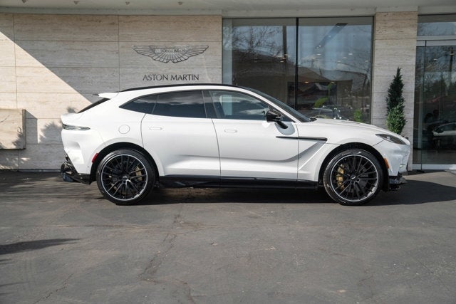 2023 Aston Martin DBX 707
