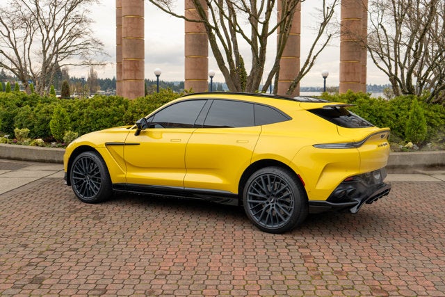 2023 Aston Martin DBX 707
