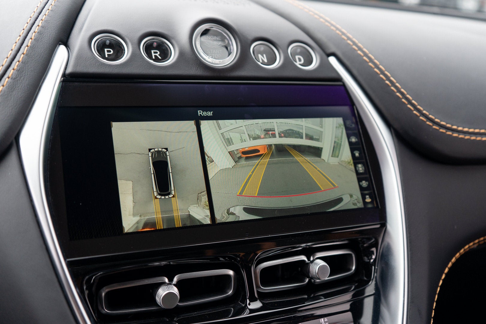 2023 Aston Martin DBX 707