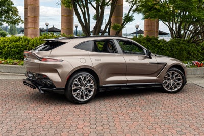 2023 Aston Martin DBX 707