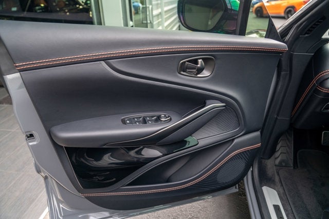 2023 Aston Martin DBX 707