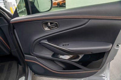 2023 Aston Martin DBX 707