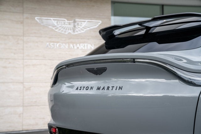2023 Aston Martin DBX 707