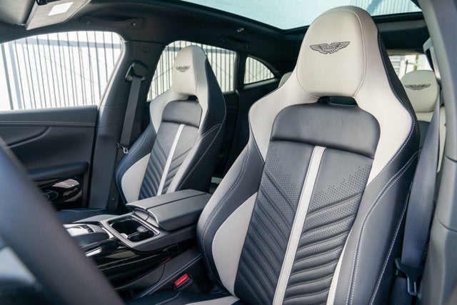 2024 Aston Martin DBX 707