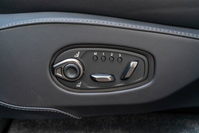 2024 Aston Martin DBX 707