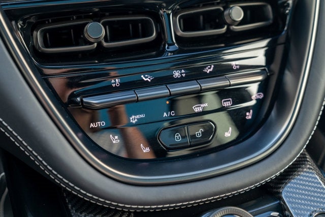 2024 Aston Martin DBX 707