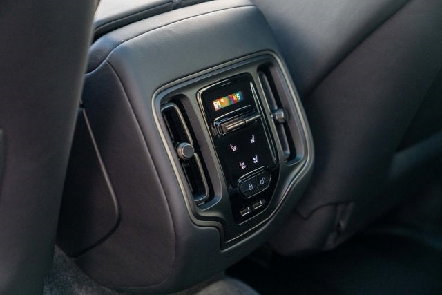 2024 Aston Martin DBX 707