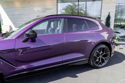 2024 Aston Martin DBX 707