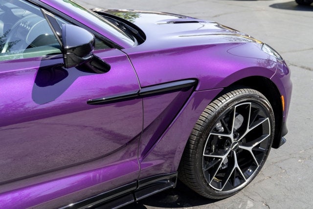 2024 Aston Martin DBX 707