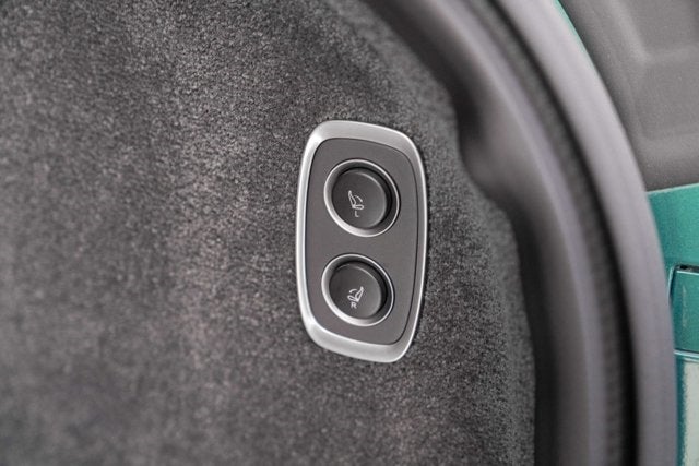 2023 Aston Martin DBX 707