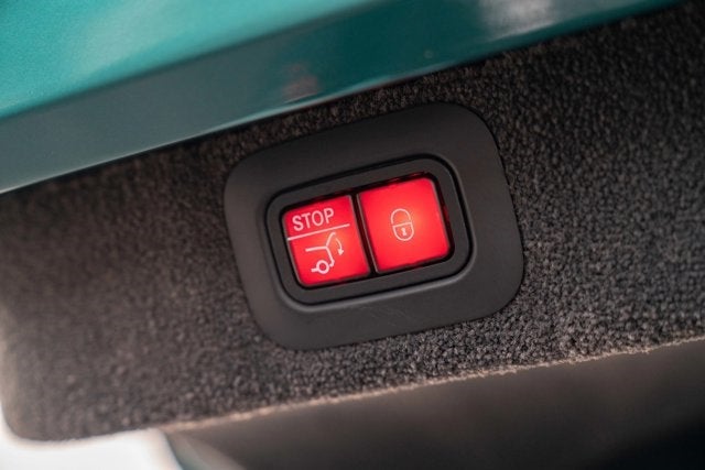 2023 Aston Martin DBX 707