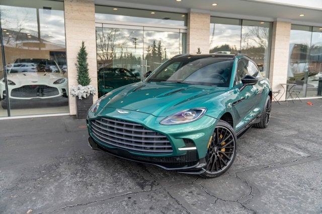 2023 Aston Martin DBX 707