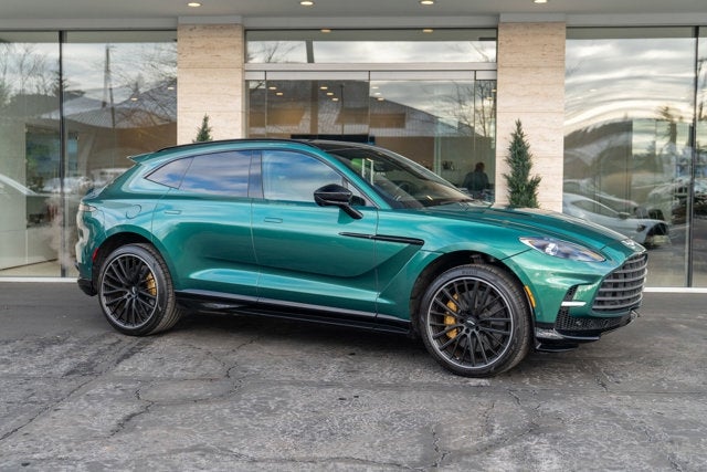2023 Aston Martin DBX 707