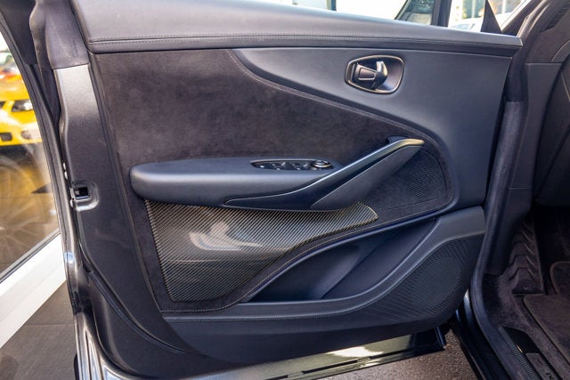 2024 Aston Martin DBX 707