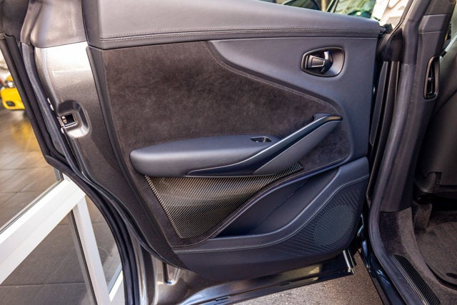 2024 Aston Martin DBX 707