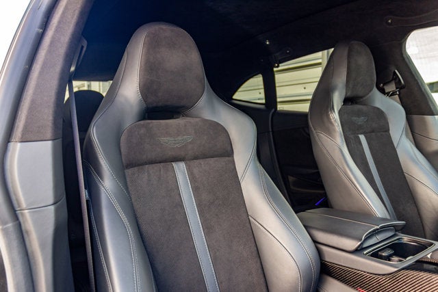 2024 Aston Martin DBX 707