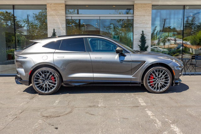2024 Aston Martin DBX 707