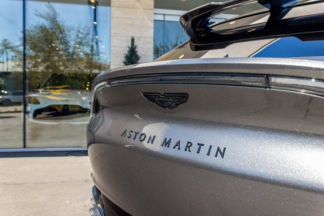 2024 Aston Martin DBX 707