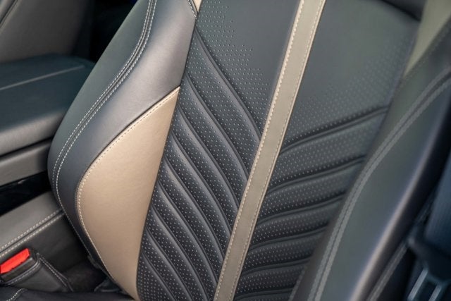 2024 Aston Martin DBX 707