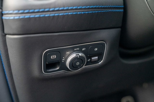 2023 Aston Martin DBX 707